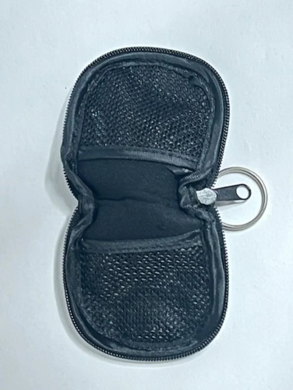 SanDisk Memory/Flash Card Travel Zip Pouch Case Keychain Logo Black 2.75
